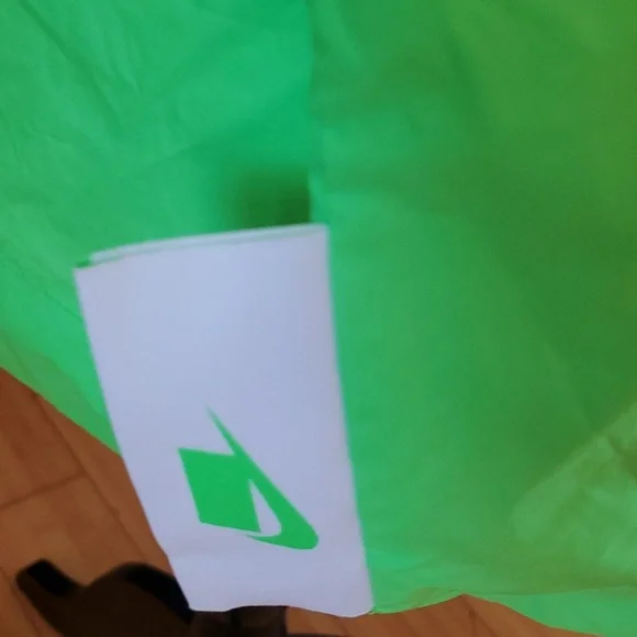 Nike Women's Sportswear NSW Swoosh Windrunner Fully Zipped Jacket One Size - Picture 7 of 10